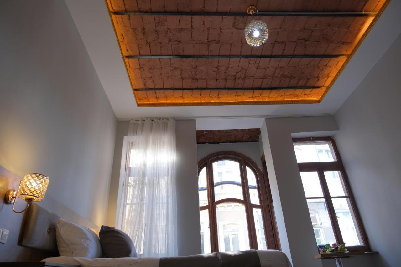 Adamantides Hotel Provincia di Provincia di Istanbul Esterno foto